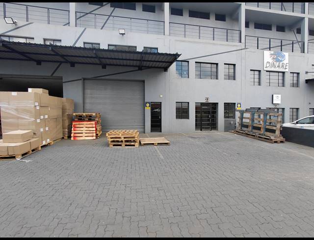 377M² WAREHOUSE TO LET IN POMONA